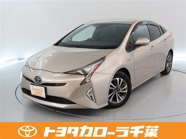 トヨタ プリウス 