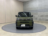 お車購入のポイントとなるフロントマスクです。軽自動車でも迫力あるデザインですね☆☆