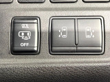 【両側パワースライドドア】スマートキーや運転席のスイッチで後席両側スライドドアの開閉が可能♪電動だから力を入れてドアを開ける必要が無く、小さなお子様でも簡単に開け閉めでき快適です♪