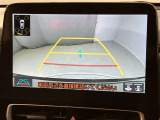 【バックカメラ】あると便利なバックカメラ装備!駐車時に後方がリアルタイム映像で確認できます。立体駐車場や夜間の車庫入れ時に大活躍!運転スキルに関わらず、今や必須となった装備ですね♪