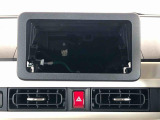 当車両はオーディオレスです。多彩なナビゲーション・オーディオをご用意しております。詳しくは当店スタッフにお問い合わせください。
