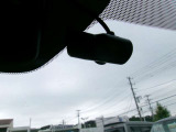 もし事故に遭遇してしまったら、あおり運転の被害にあったら・・不安ですよね、そこで運転中の映像と音を記録するドライブレコーダーです!万が一の備えに☆勿論、ドライブの思い出にも大活躍♪