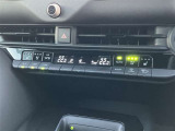 オートエアコン★温度を設定すれば車内を快適に保ってくれます♪
