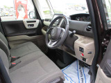 運転席側室内