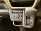納車前にはプロのメカニックが、各部の点検を行います。ディーラーにしか出来ない品質、そしてサービスできっと満足していただけると思います!