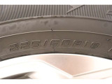 225/60R18    車両装着タイヤサイズです。 タイヤのご相談もトヨタモビリティ石川にお任せください