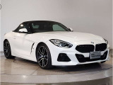 BMW認定中古車は第三者品質評価制度も採用しております。AIS方式による車両品質評価制度も導入し公平な車両コンデション評価を行うことにより車両品質の透明性を高めると同時に更なる信頼と安心をお届けします