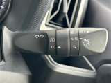 【オートライト(AUTO)】外の明るさをシステムが感知して、自動でヘッドライトが点灯します!ヘッドライトをつけ忘れを防ぐ便利機能です。