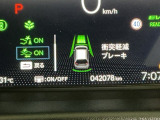 ホンダが推し進める総合先進安全装備のセンシング搭載! 衝突や斜線はみだしなどの危険が予測される時、センサーが警告。ヒューマンエラーを高度先進技術が補完してくれます。