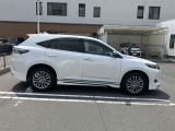 おひとり、恋人、ご友人、ご家族など、少人数でも大人数でもお出かけが楽しめます。この車で楽しいドライビングライフを送りましょう♪