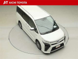 両側パワースライドドア付きだから、狭い駐車スペースなどでの乗り降りラクラク♪小さなお子さまのいるご家庭には嬉しい装備です。