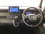 視認性の良いメーター&操作性の良いステアリング回り☆