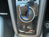 e-POWER独自のシフトノブです。感覚で入力できますので運転操作が楽になります