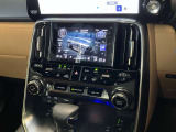 レクサス車はすべての車種でナビゲーション・バックカメラ・ETC車載器は、標準装備となっております。