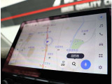 お車選びをお楽しみ頂けるよう、在庫車の展示スペースを十分に確保しております。