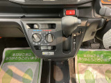 ご納車前に納車点検(法定12ヶ月点検相当)を実施し、基本性能に関わる機能や状態を徹底的に点検します。