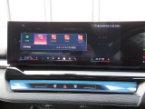 ◆iDriveを装備。操作系統をディスプレイから独立させることで、人間工学に基づいた最適な運転環境を実現しております。◆