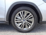 SUBARU認定U-Carは、全車12ヶ月点検、車検などの法定点検を実施。スバル専門メカニックが確かな技術で最大88項目にわたりチェックしており品質、安心を支えます!