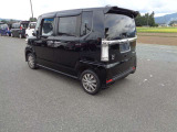 スタッフはスポーツカー、クロカン系、ミニバン系などクルマのカスタムが好きです!会社のイベントとしてドリフトや走行会参加も進んで行っております。