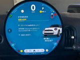 アップルカープレイ装備!!Bluetooth機能も付いておりますので、音楽再生も楽々です♪