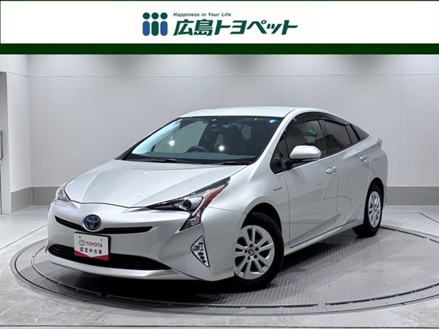 プリウス 1.8 S E-Four 4WD 