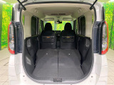 普段のお買い物や通勤、送迎等に十分な荷室スペースを確保しております。セカンドシートを倒すと、大きな荷物の積載も可能です♪