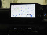 <コネクティッドナビ>:サービス利用には有償での契約が必要な場合があります。
