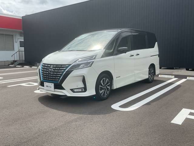 セレナ 1.2 e-POWER ハイウェイスターV 
