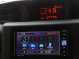 CD・DVD(再生機能)・ブルートゥース等を使用することができます。