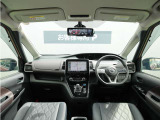 セレナ 1.2 e-POWER ハイウェイスターG 