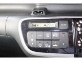 エアコン搭載のお車ですので室内の温度をスムーズに調整してくれます♪