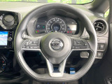 【ステアリングスイッチ】運転中、前方から目線をそらすことなく、オーディオ等の操作が可能な便利機能!安心&快適なドライブを演出してくれます♪