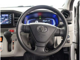 ハンドルから手を放さずに操作出来ますので、安全運転にもつながりますね