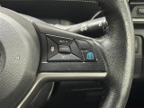 【プロパイロット】日産イチオシの運転支援システムです。全車速域追従式クルーズコントロールやレーンキープで長距離運転をアシストしてくれます。