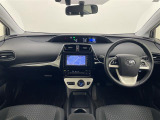 プリウス 1.8 S E-Four 4WD 修復歴無し