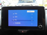 ヤリス入庫!パール/禁煙車/ナビ/フルセグTV/360&deg;モニター/当社下取り