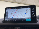 【メーカーオプションコネクトナビ】工場で装着する(機種専用ナビ)内装と一体感があります!ナビ、オーディオ機能も充実です!