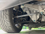 お車を安心してお乗りいただく為には、足回りの定期点検が欠かせません。サービスサポート(有償保証)では無料点検もご提供しており、安心のカーライフをお過ごしいただけるサポート体制が整っています。