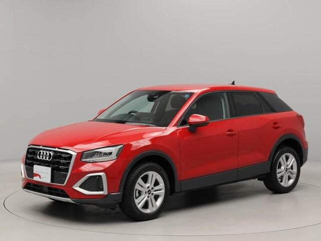 Q2 35 TFSI アドバンスド 