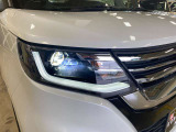 LEDヘッドライト装備で夜道もスッキリとした視界で安心して運転出来ます!