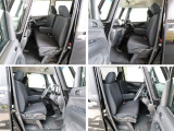 運転席・助手席はベンチシート。アームレストも標準装備。運転席には、シートの高さを調整出来るシートハイトアジャスターも装備されていてお好みのポジションで運転いただけます。