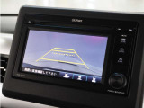 ◆バックカメラ◆リバースにするだけで映ります、後方の安全確認や、狭い駐車場での車庫入れ、雨の日や夜間など視界の悪い時に便利です!安全にバックする為には欠かせない装備です。