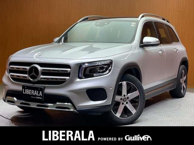 GLB GLB200d 4マチック 4WD 本革シート