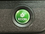 ★ECONスイッチ★ エコドライブを加速しよう!スイッチをONにすると、運転の仕方によるロスを抑え込み燃費をよくするようクルマが頑張ります(*^ー^*)燃費向上にチャレンジ♪