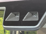 【スマートアシスト】走行中に前方の車両等を認識し、衝突しそうな時は警報とブレーキで衝突回避と被害軽減をアシスト。より安全にドライブをお楽しみいただけます。