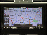 ナビ付きですので初めての場所や遠出に大活躍!Bluetoothでお使いのスマートフォンやミュージックプレイヤー接続することで音楽の再生もできます!!またフルセグ(ワンセグ)でのテレビの視聴も可能!