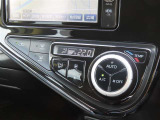 オートエアコンで車内はいつでも快適です♪