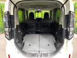 普段のお買い物や通勤、送迎等に十分な荷室スペースを確保しております。セカンドシートを倒すと、大きな荷物の積載も可能です♪