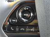 ブルートゥースに接続すれば、スマホに入れている音楽が聞けたり運転中に電話がかかってきてしまった場合もハンドルから電話を取ることができます!