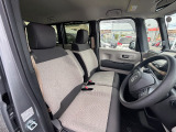 1列目シートです。足元までゆったりとご乗車いただけます!